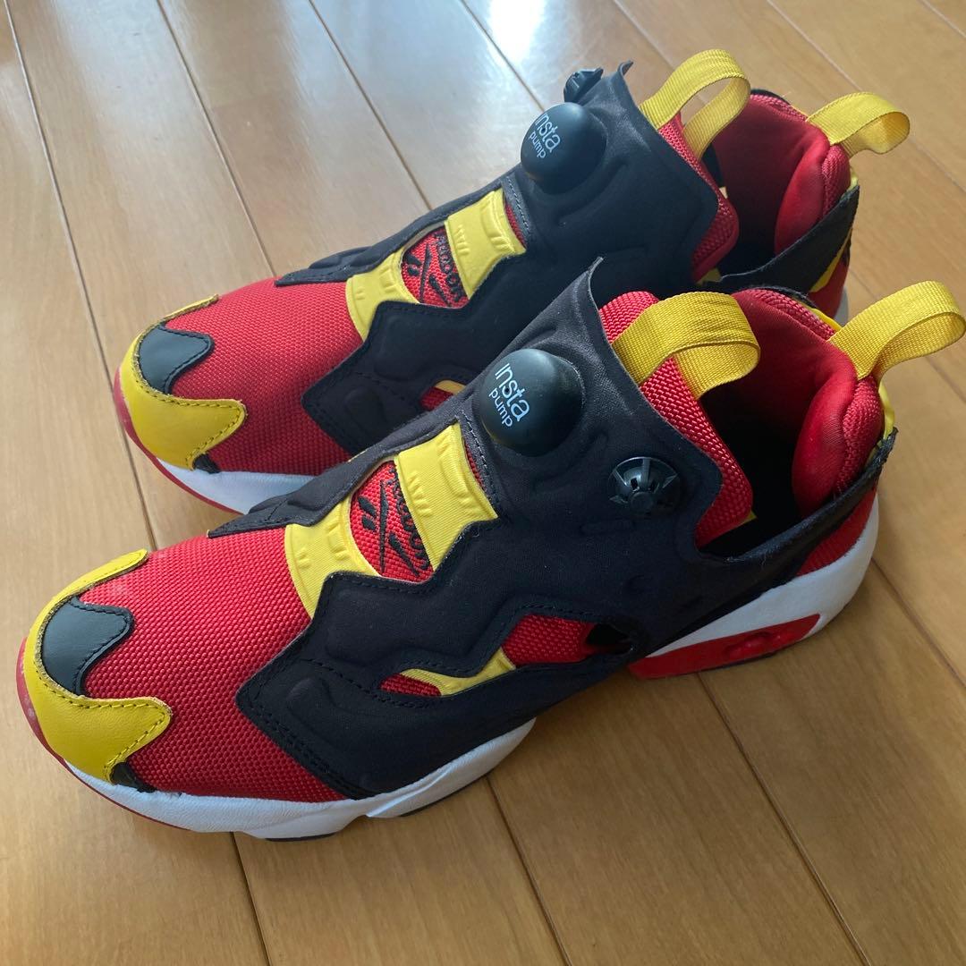 Reebok リーボック　インスタポンプフューリー　24cm