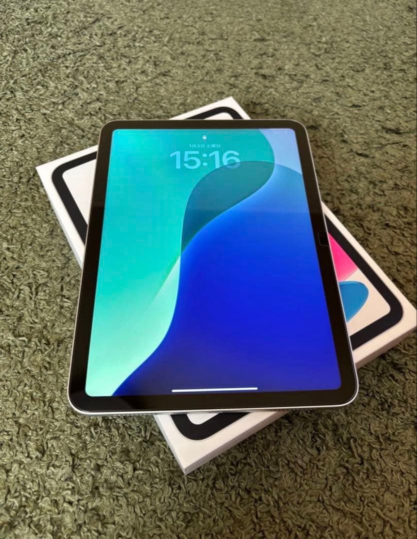 1／4削除予定【美品】iPad 第10世代 (Wi-Fi)本体 シルバー