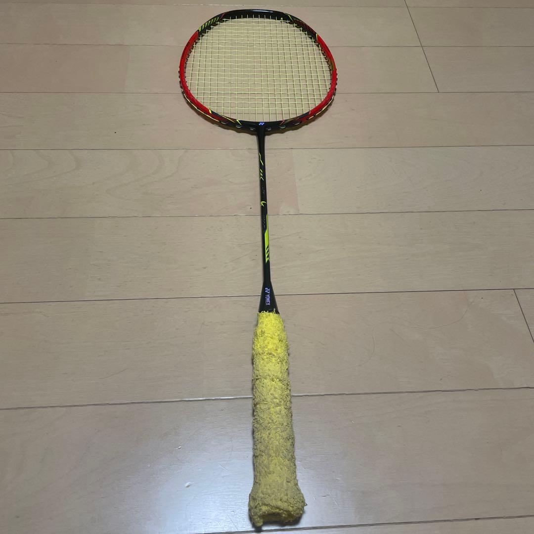 YONEX ボルトリック　リンダンフォースバドミントンラケット