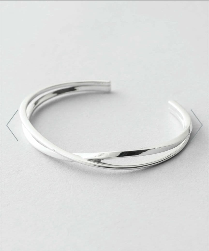 Jouete ジュエッテ ツイスト 捻り ひねり シルバー バングル