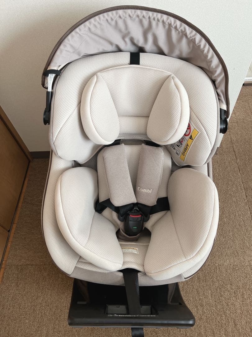 クルムーヴスマートISOFIX エッグショック tete a tete