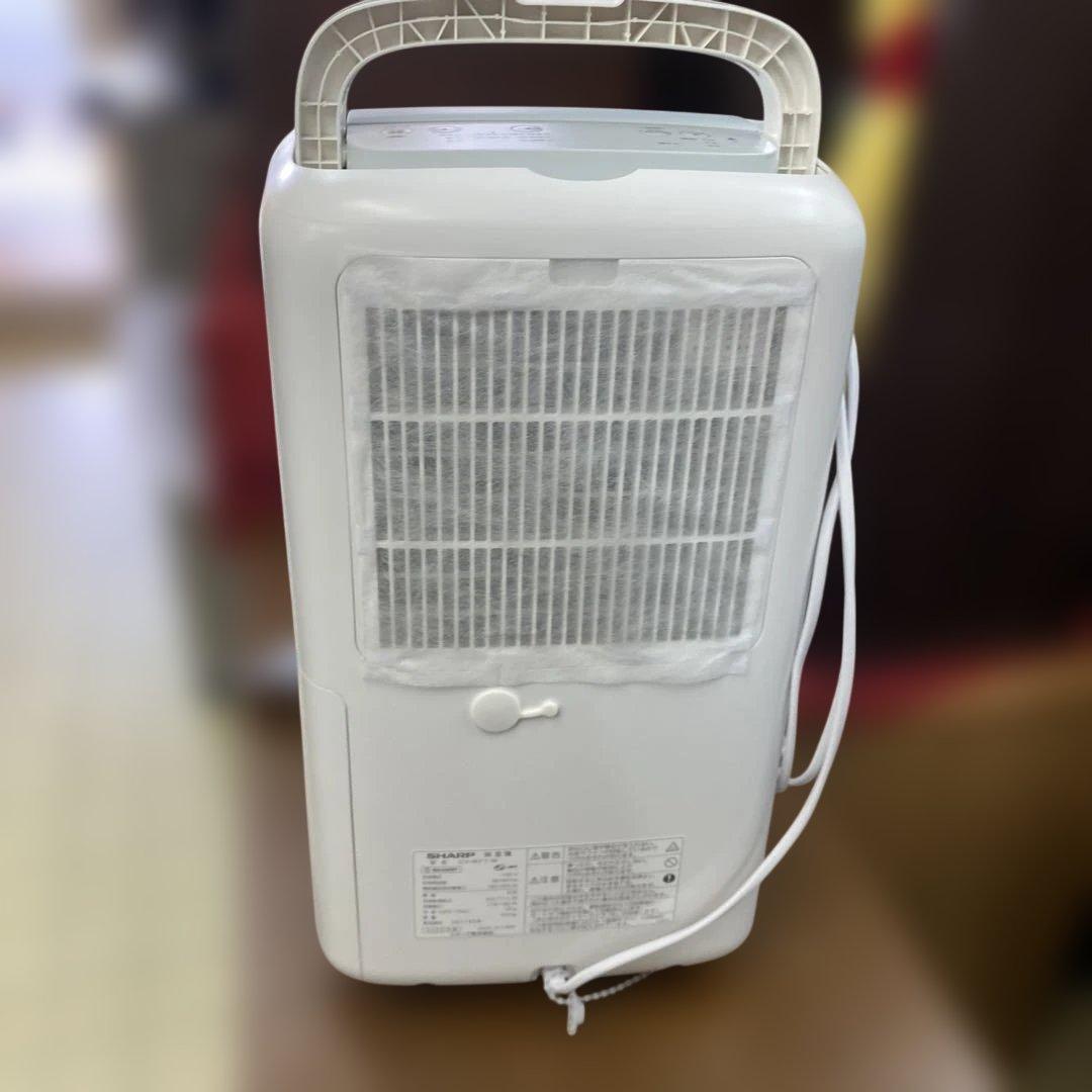 h*ご様 269 シャープ 衣類乾燥除湿機 CV-N71-W 2023年製