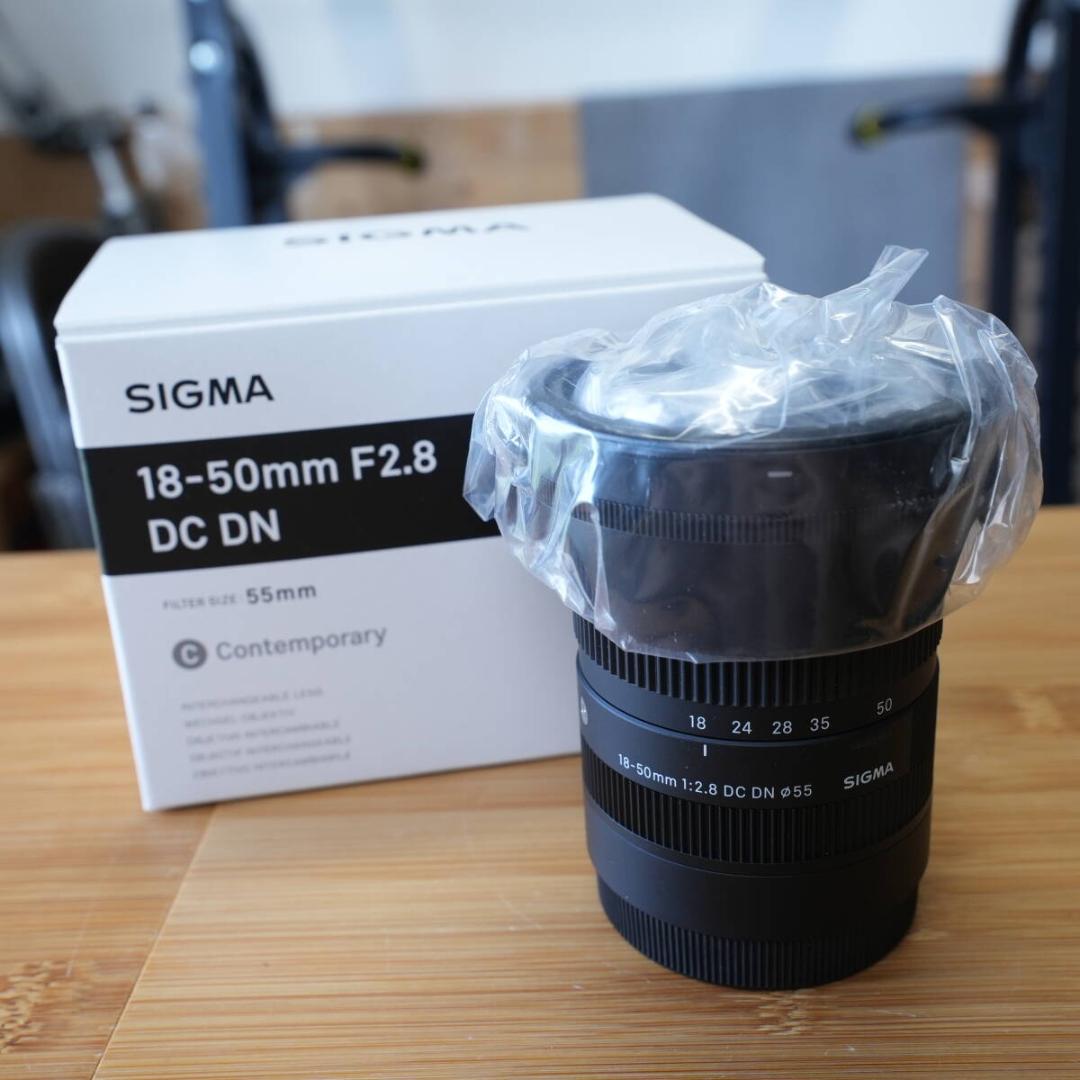SIGMA シグマ 18-50mm F2.8 DC DN ソニーE美品使用僅か