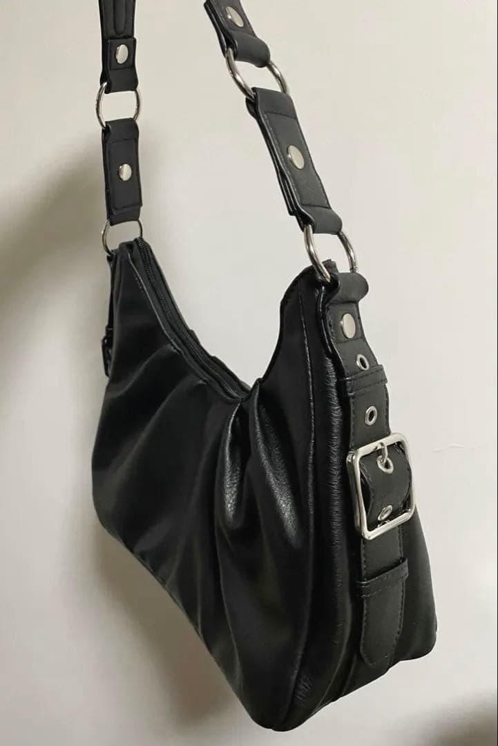 selle glant サイドデザインタックハーフムーンバッグ