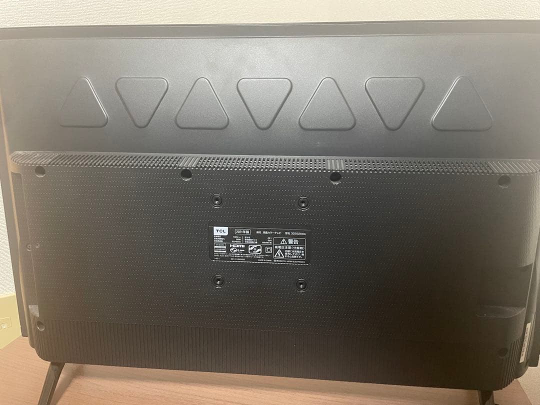 TCL 液晶テレビ 薄型デザイン