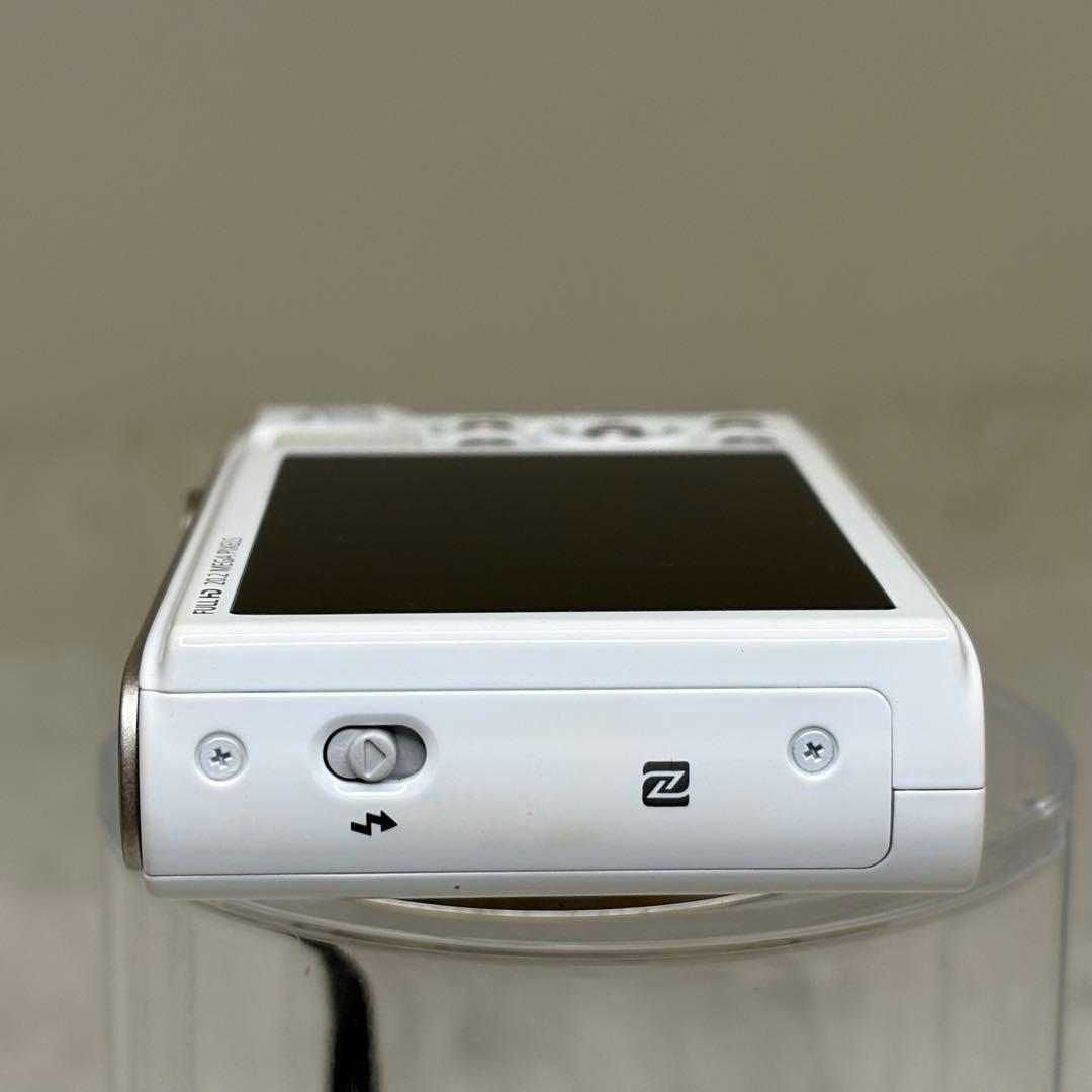 美品　Canon PowerShot SX610HS PC2192 白　動作品