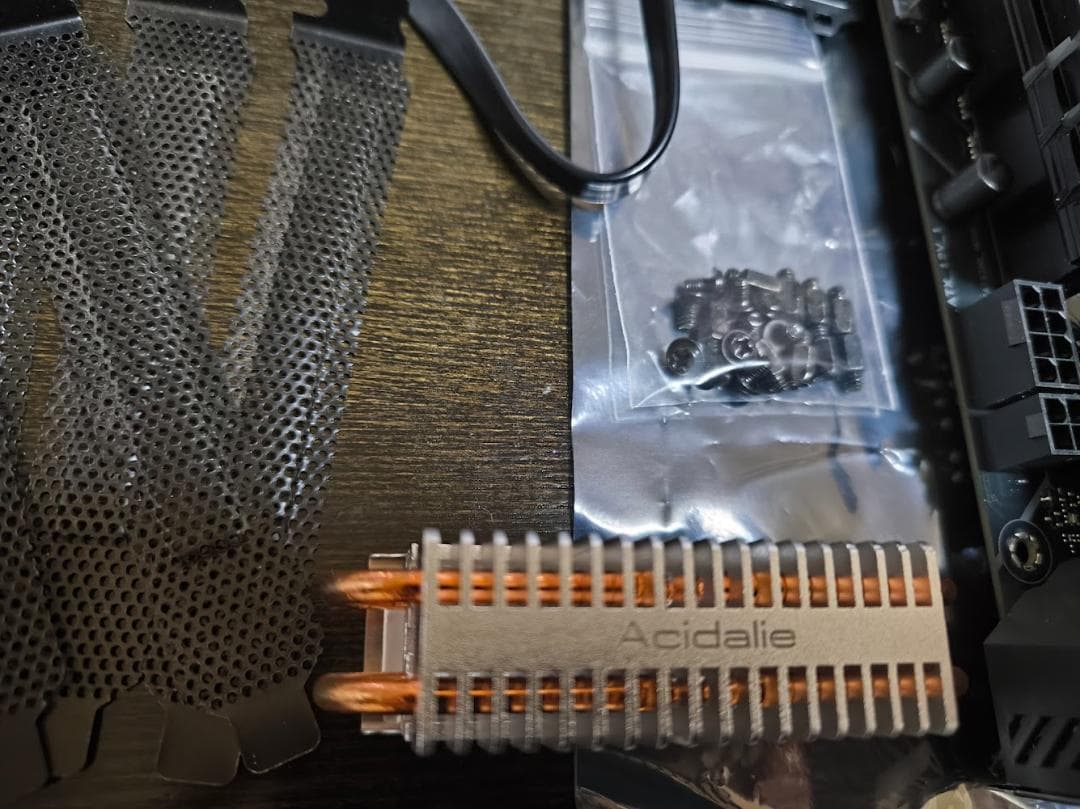 ASUS TUF Gaming B660-PLUS WIFI D4 マザー（中古