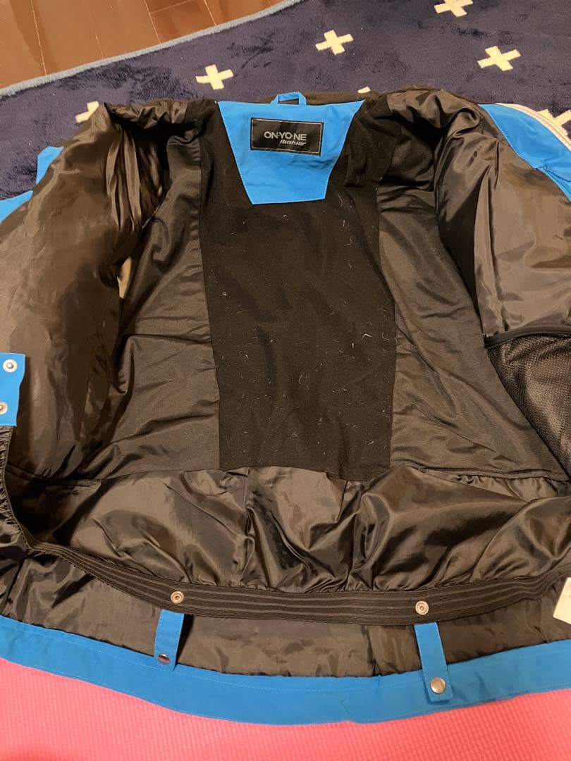 ON-YO-NEスキーウェア