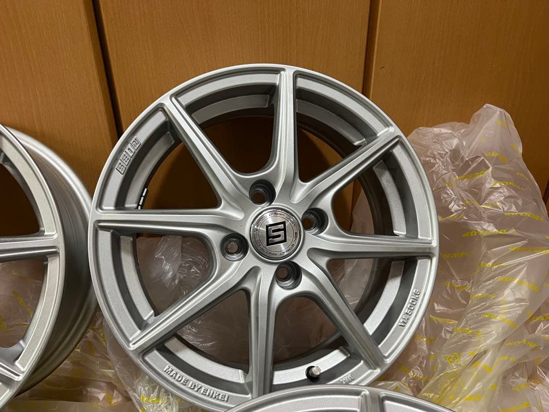 15インチ　5.5J 4穴　100ピッチ　+43 アルミホイール　4本セット