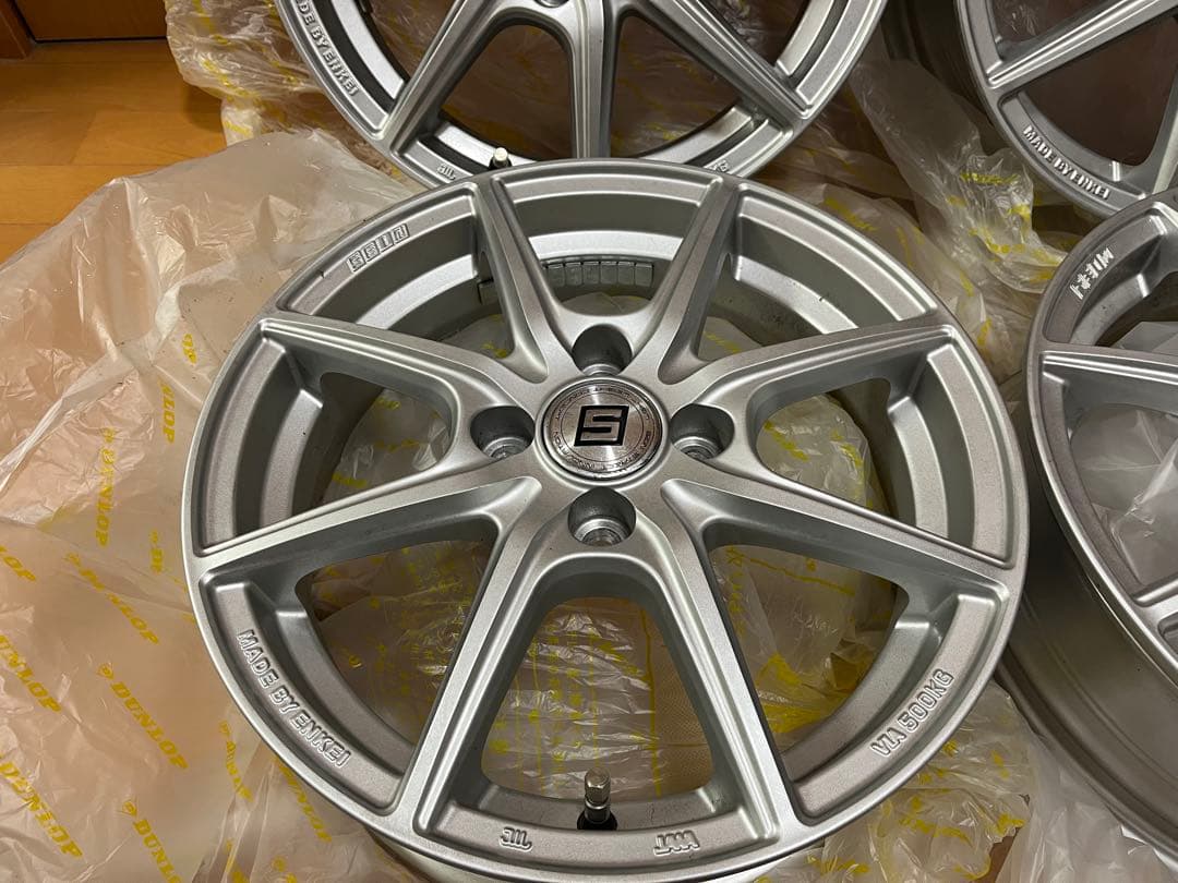 15インチ　5.5J 4穴　100ピッチ　+43 アルミホイール　4本セット