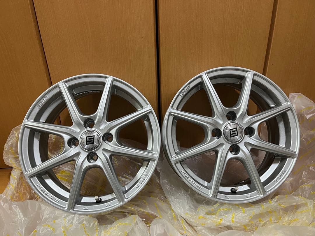 15インチ　5.5J 4穴　100ピッチ　+43 アルミホイール　4本セット