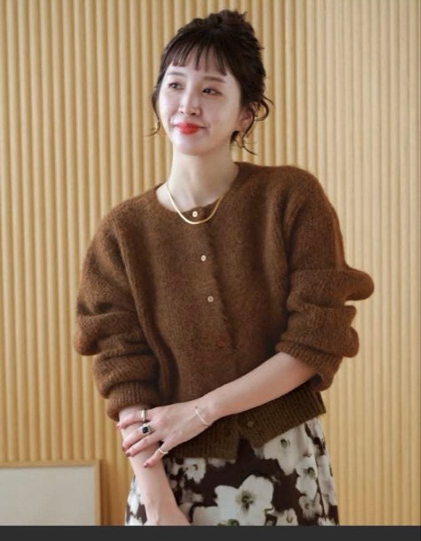 新品未使用⭐︎ベーセーストック【ZOZO限定】コンパクトニットカーデ　茶色