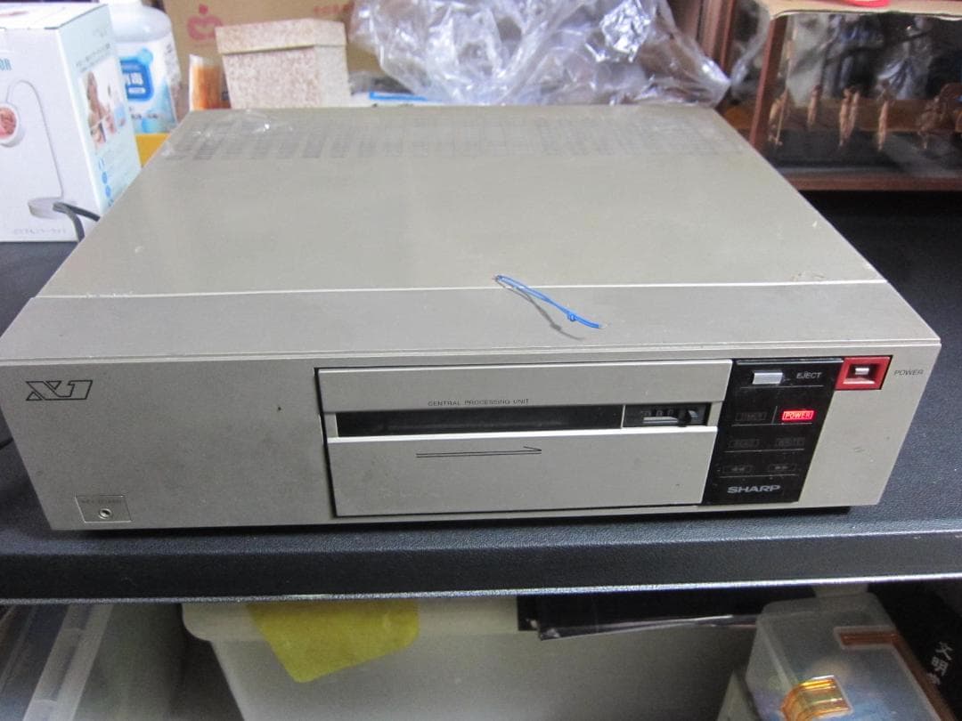 シャープ パソコンテレビX1 CZ-800CS本体