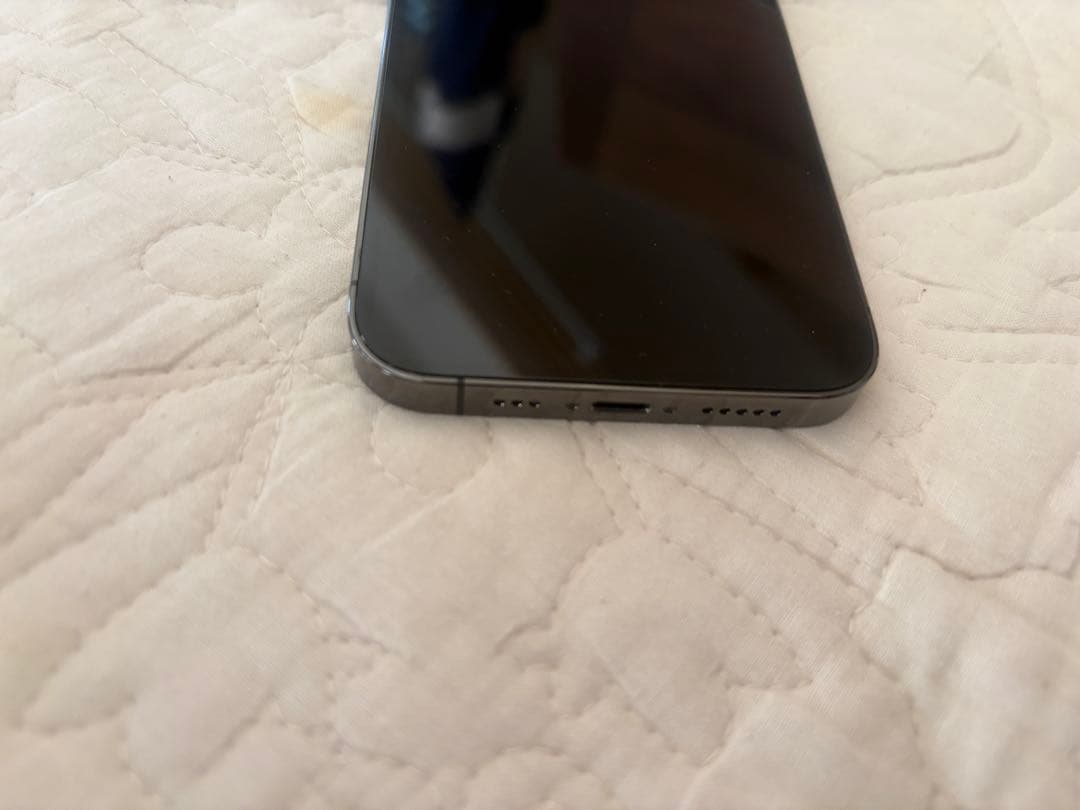 iPhone 13pro 256GB本体