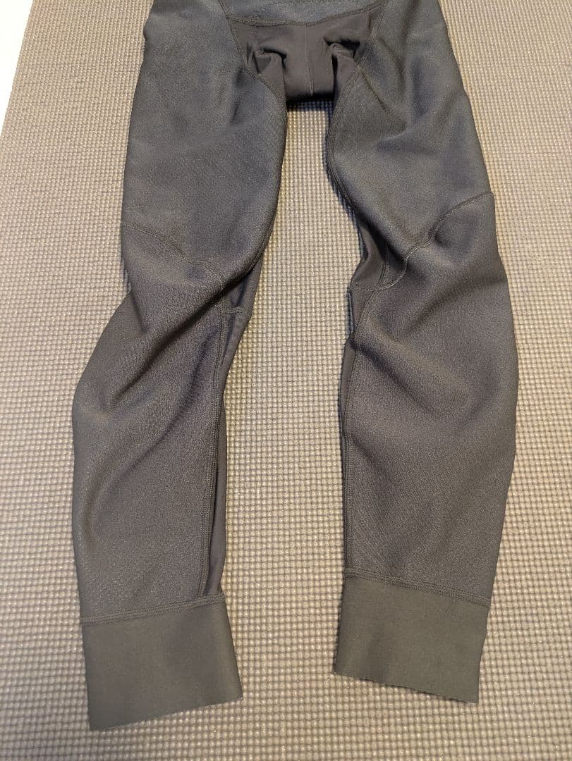 パールイズミ　ウィンドブレーク クイック ビブ タイツMサイズ