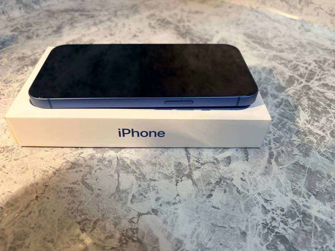 iPhone13 128GB SIMフリー　本体