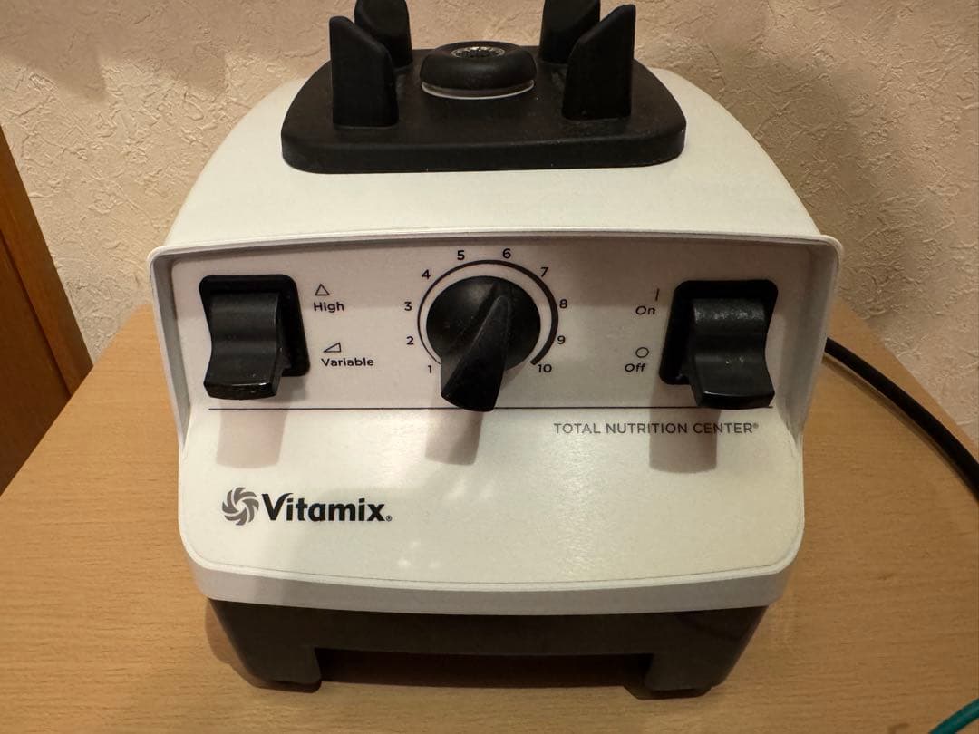 動作保証 Vitamix バイタミックス ブレンダー VM0111
