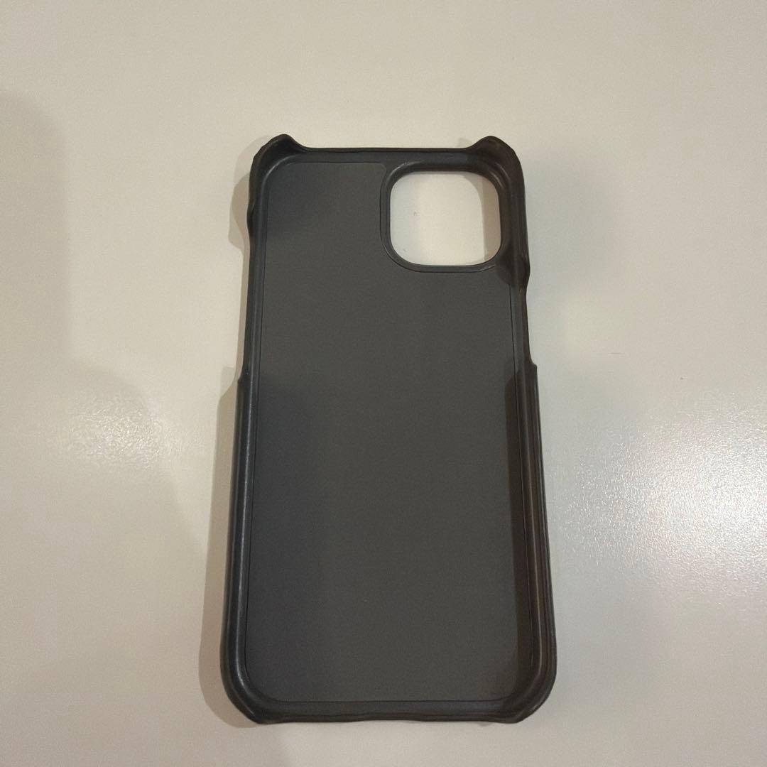 【美品】iPhone 15 128GB SIMフリー Faroケース付