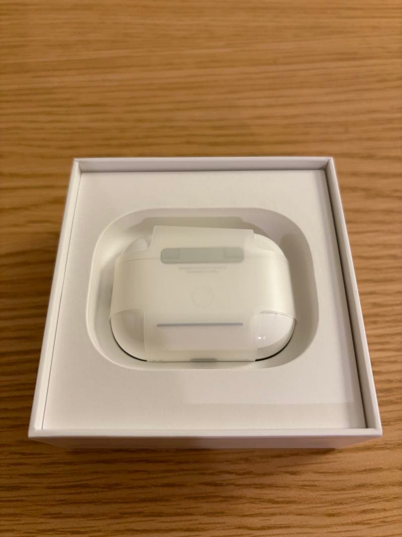 ★美品　AirPods pro2本体 充電ケース付き ホワイト