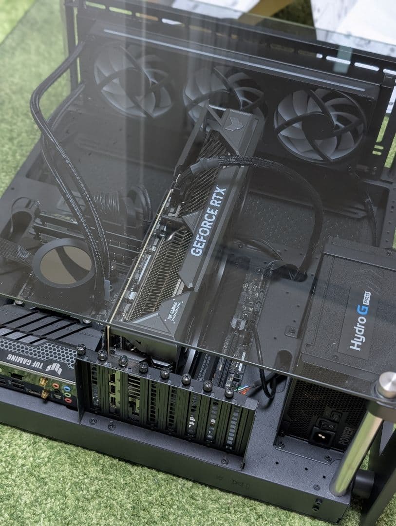 Thermaltake Core P3 TG Pro ブラック