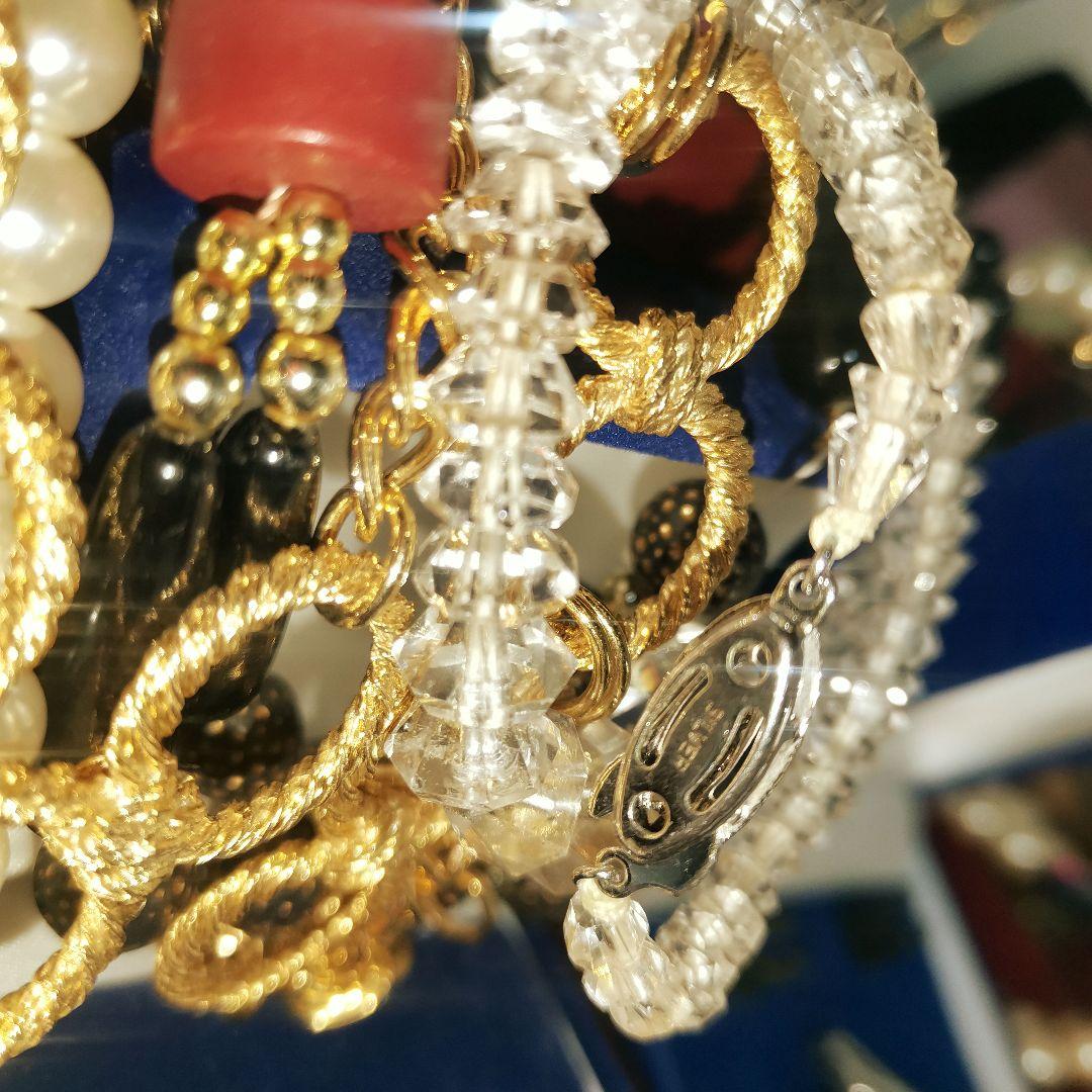 遺品整理 大量アクセサリー 刻印 指輪 金色 喜平 天然石 ブローチ