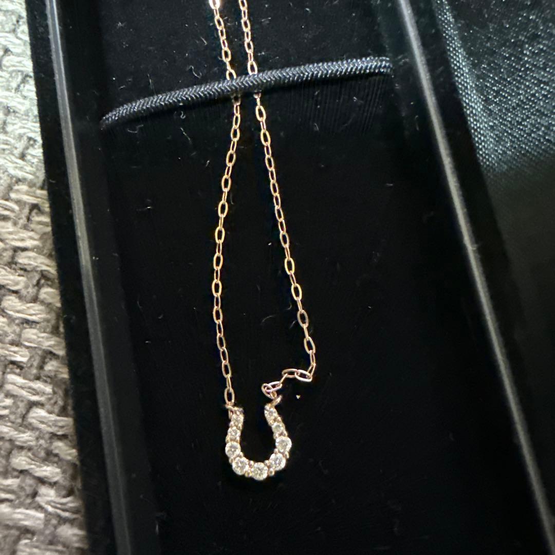 4℃ K18 ダイヤモンド 馬蹄モチーフ　ネックレス
