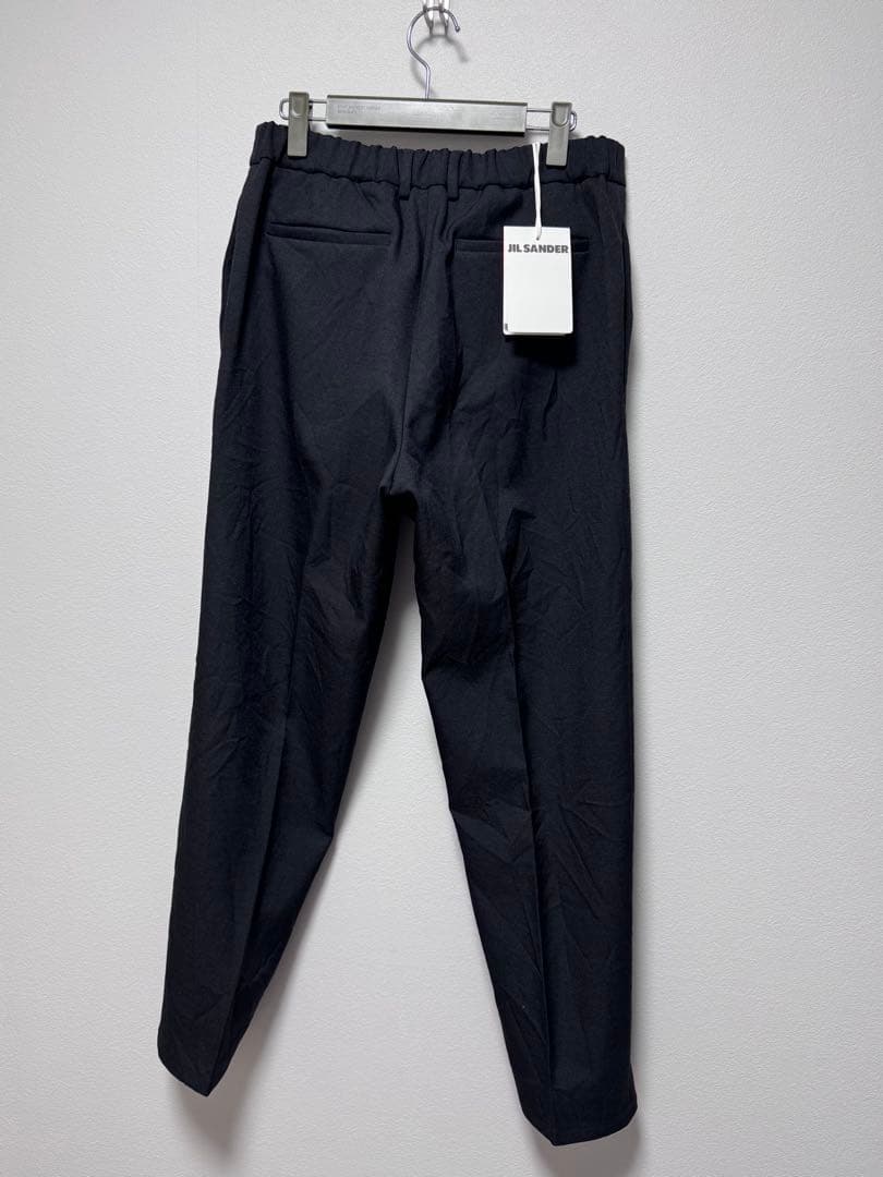サイズ46 JIL SANDERテーパードスラックス黒　ジルサンダー