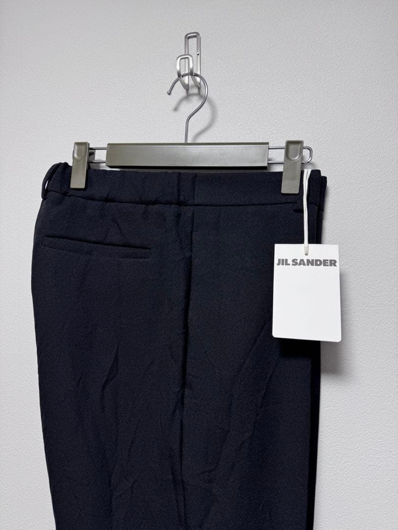 サイズ46 JIL SANDERテーパードスラックス黒　ジルサンダー