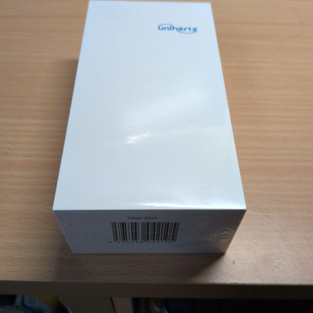 uniHertz TiTAN slim スマートフォン 本体