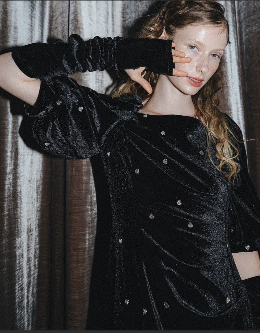 et.UNiVER スウィートハートベロアドレス