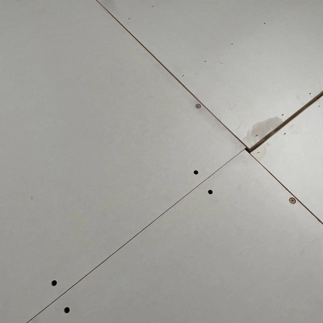 ニトリ　ジオチェスト　収納付き　木製ダブルベッドフレーム　コンセント付き