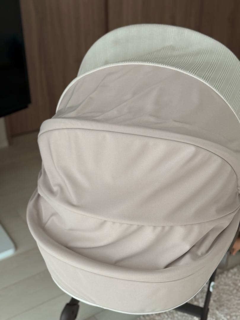 【美品✨】コンビ ネムリラ AUTO SWING スリープシェル EG+