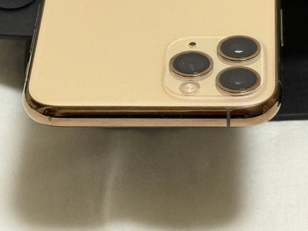 iPhone 11 Pro 256GB SIMフリー ゴールド 即発送／初期化済