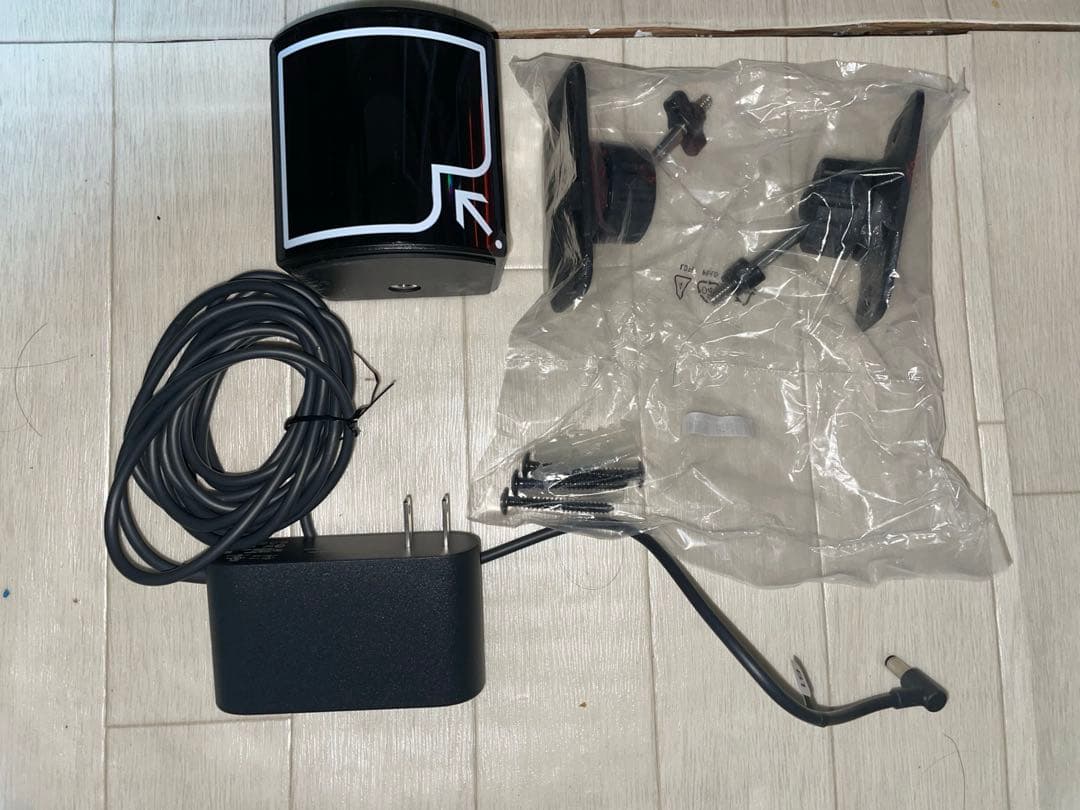 VIVE ベースステーション 2.0 台座付き