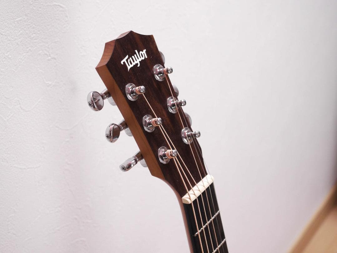 Baby Taylor BT-1（ミニアコースティックギター）