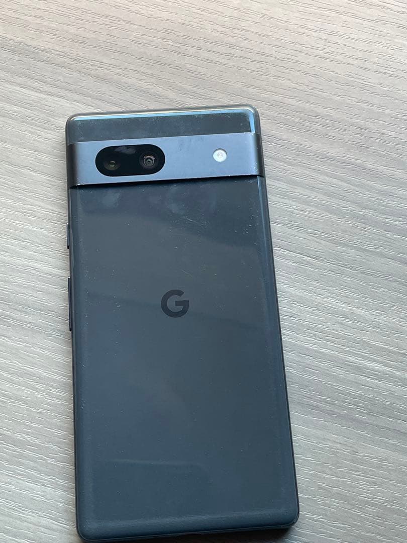Google Pixel 7a 本体 黒 充電器付き　SIMフリー