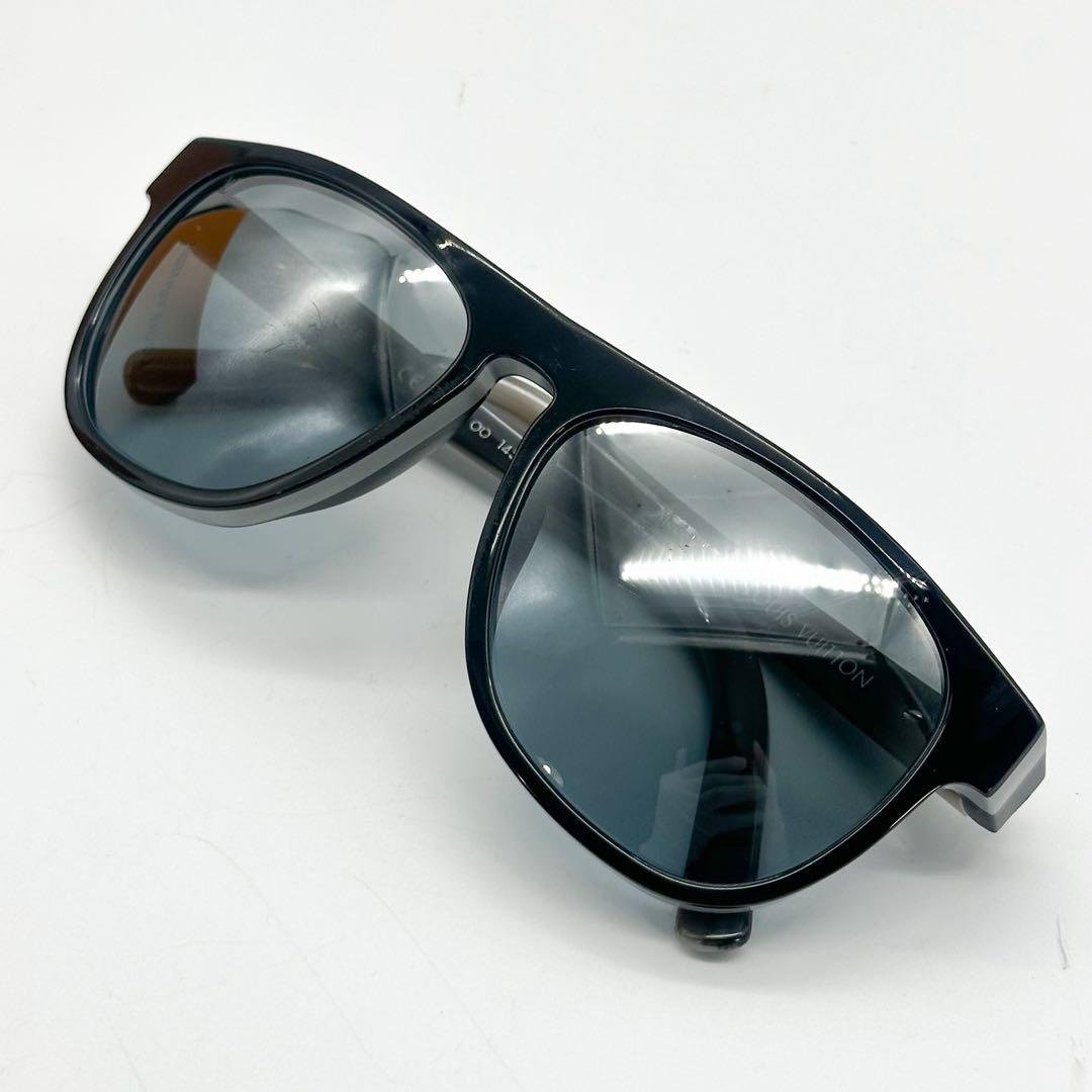 ルイヴィトン オリヴァー サングラス ブラック LV ロゴ