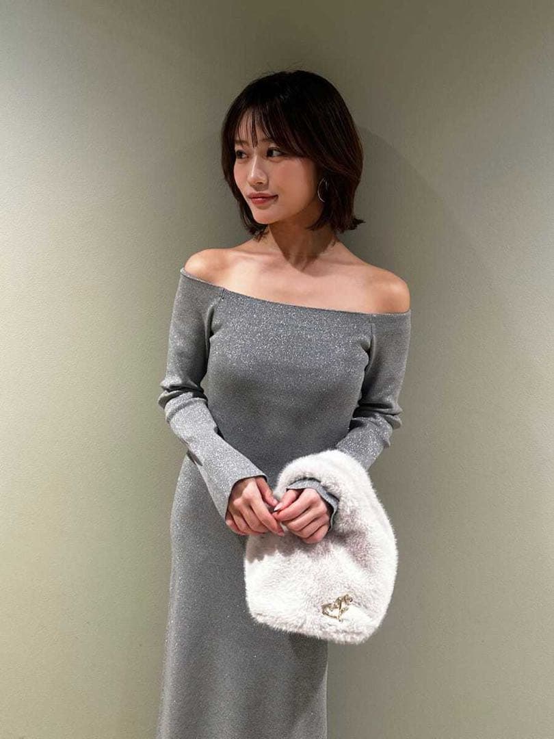 SNIDEL オフショルIラインニットワンピース