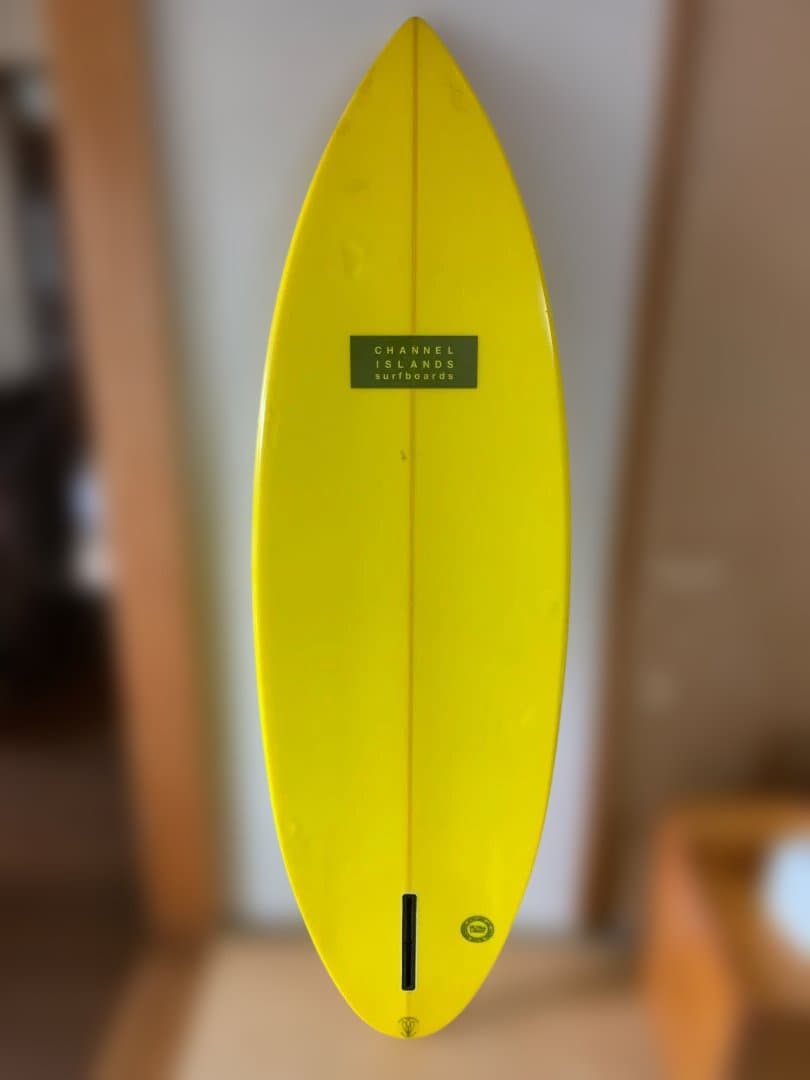 発送不可　CHANNEL S トムカレン　シングルフィン