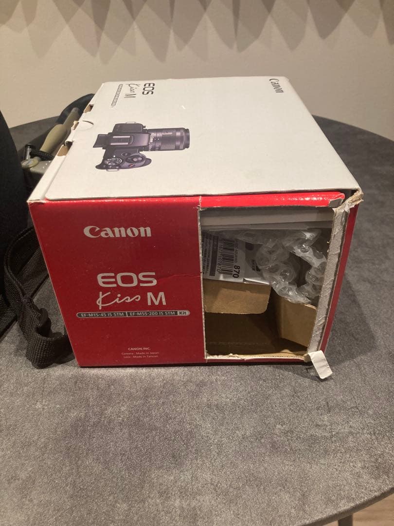 Canon EOS Kiss M ダブルレンズキット