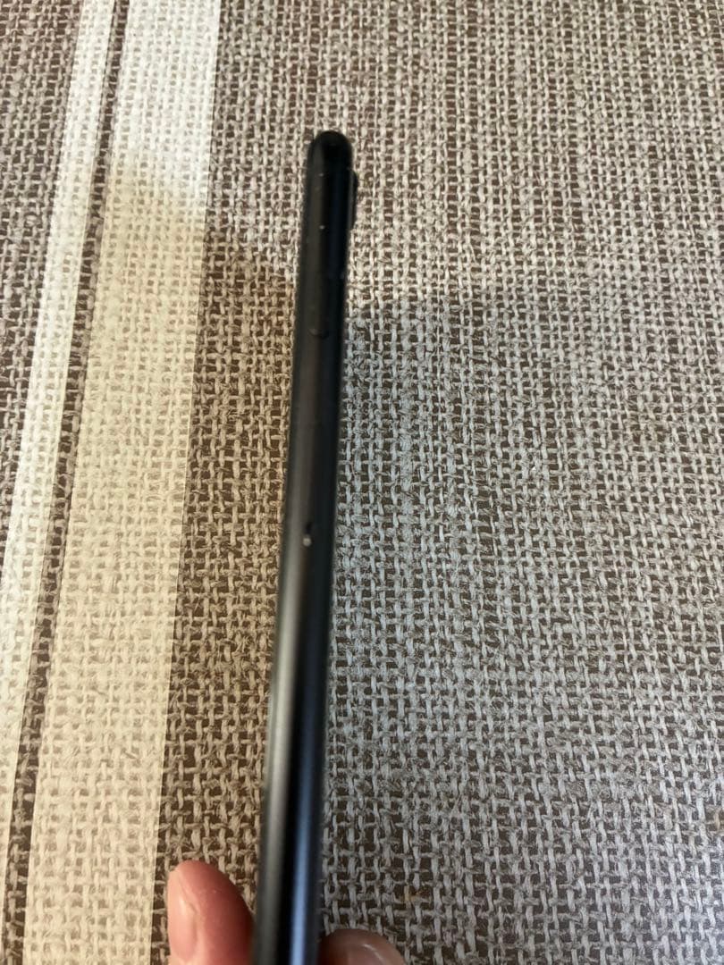 (ジャンク品)(完全動作)iPhone ＳＥ2 SIMフリー