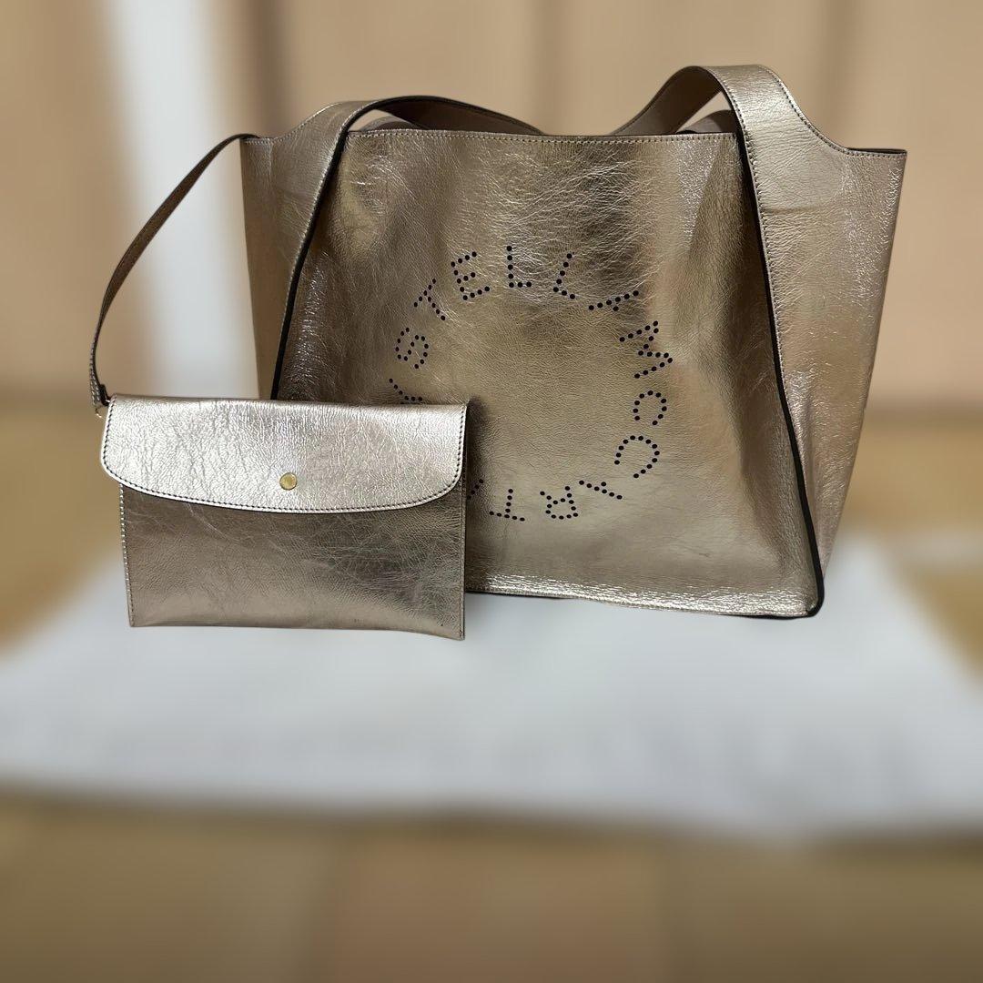 Stella McCartney ゴールド トートバッグとポーチ