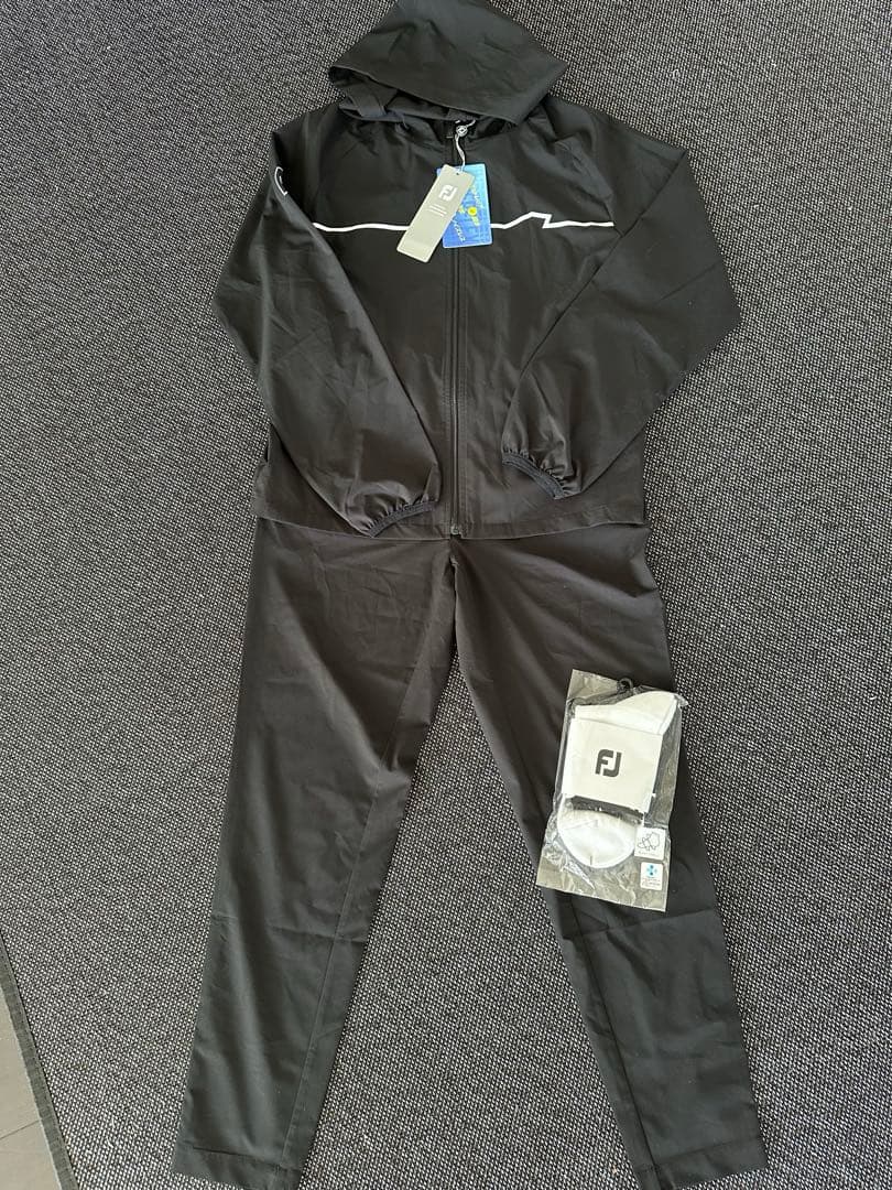 フットジョイ ウインドブレーカー 上下 M ソックスおまけ 新品