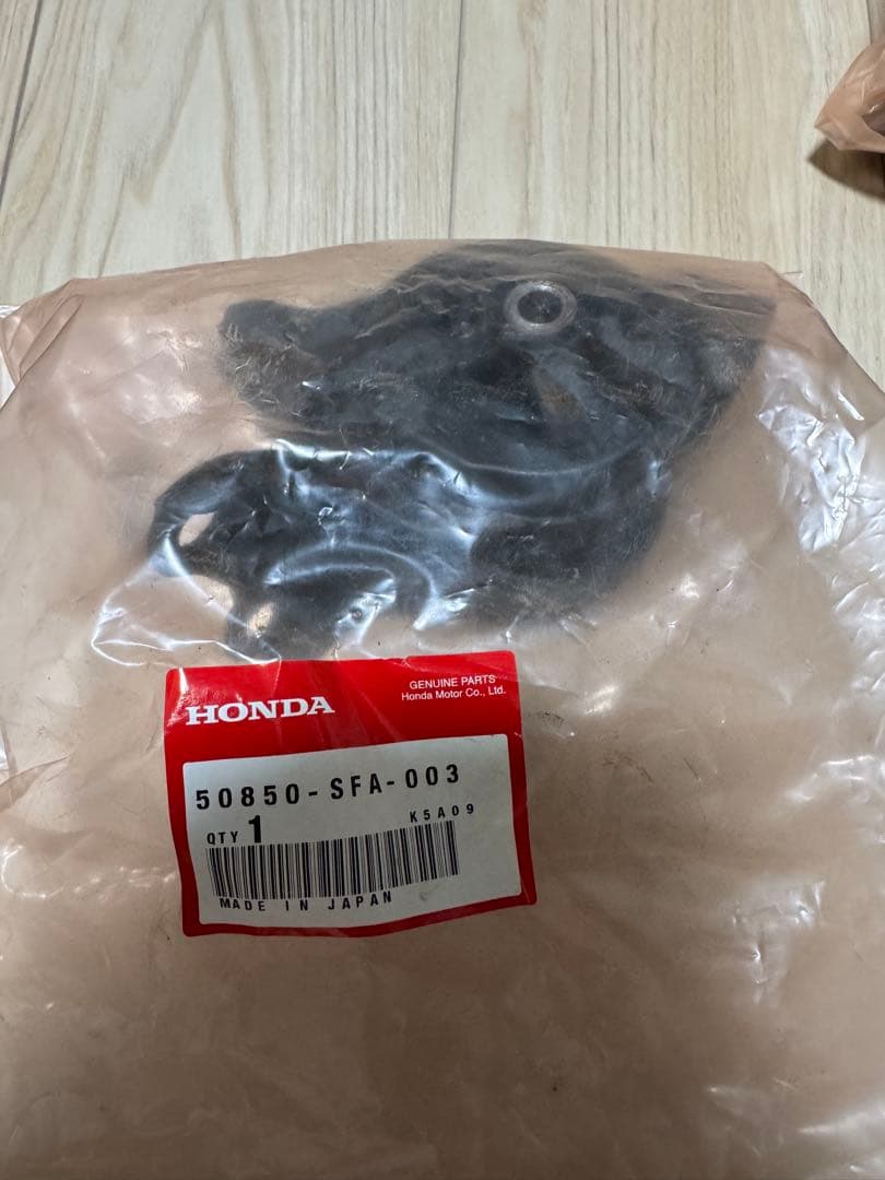 ホンダLife JB7ターボ　エンジンマウント