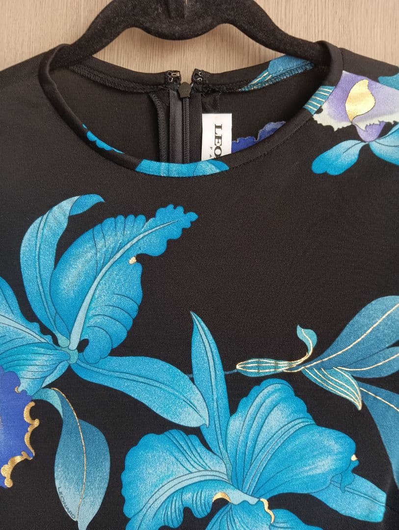 ♥連休大幅値下げ 超美品♥レオナール 花柄 長袖トップス