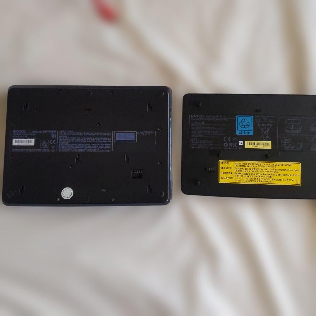 【中古】 SONY 9型液晶ポータブルDVDプレーヤー DVP-FX930