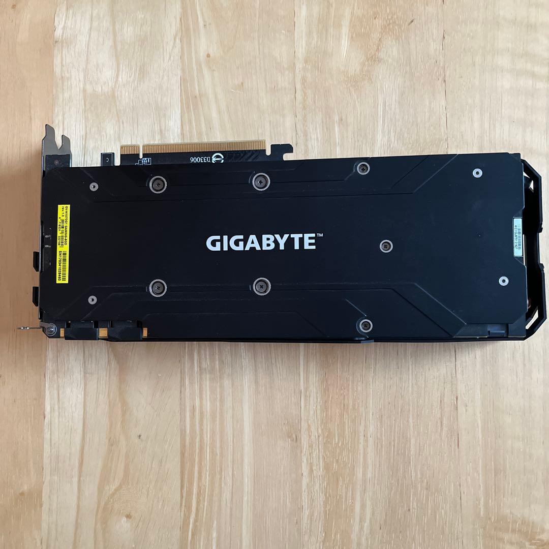 GIGABYTE GEFORCE GTX 1070 箱付き
