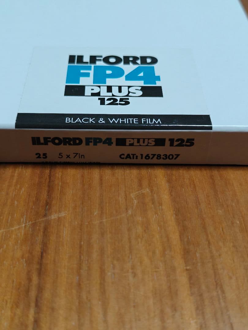 イルフォード ILFORD FP4 PLUS 5x7 （25枚入）新品未開封