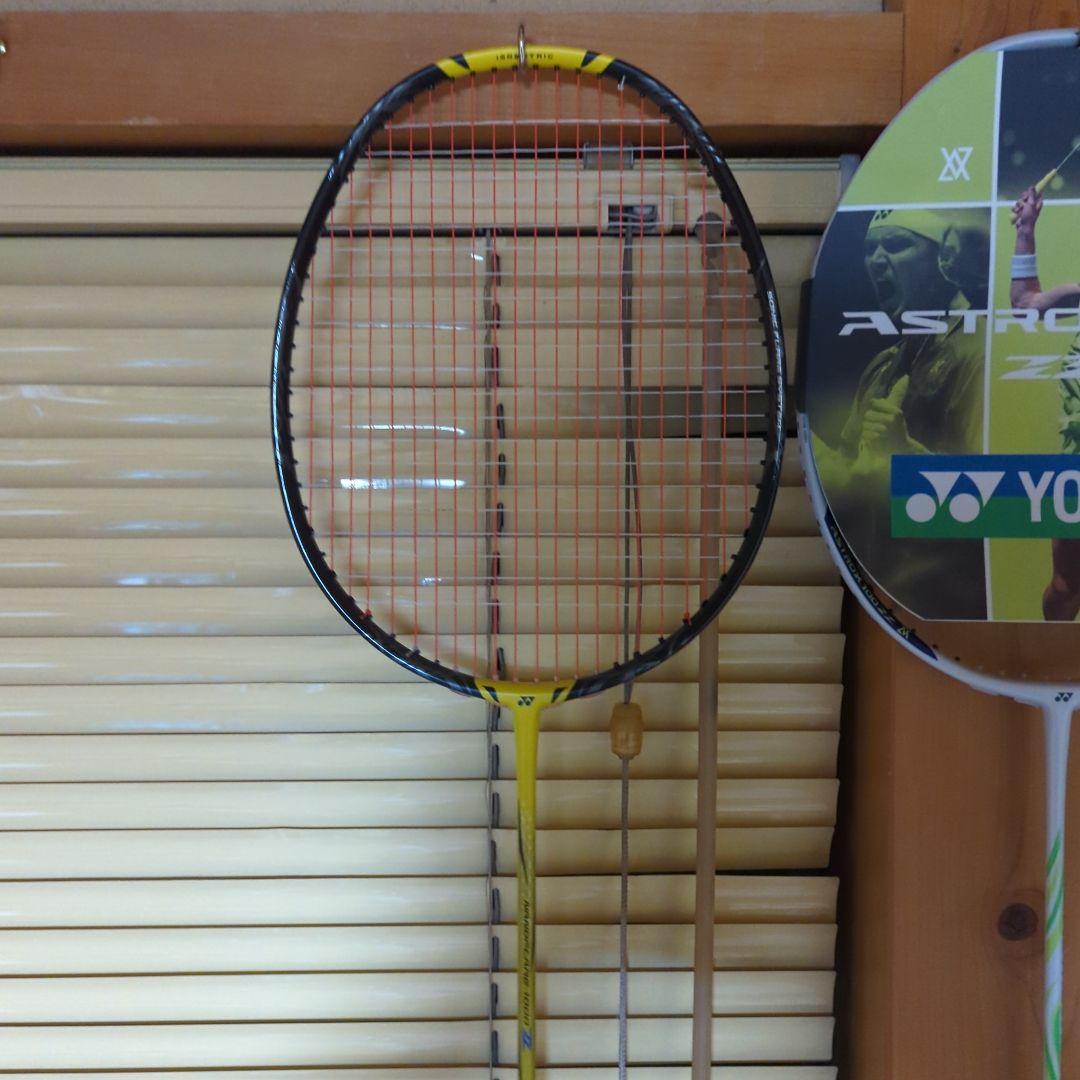 YONEX ナノフレア1000Z 4U5