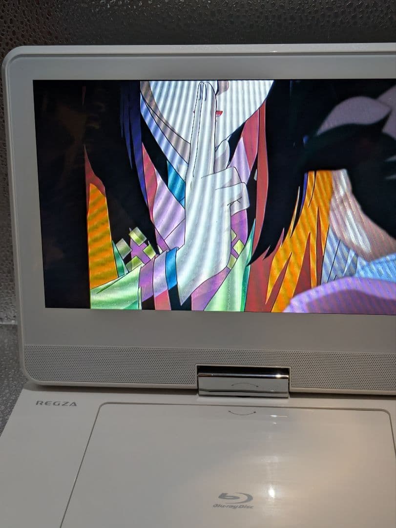 TOSHIBA ポータブルブルーレイディスクプレーヤー SD-BP900S